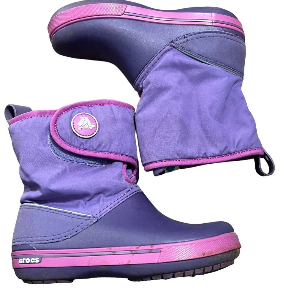 Crocs Winter Boots With Hook and Loop Straps Size 1 Junior